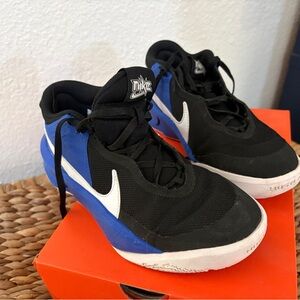 Nike Team Hustle D-10